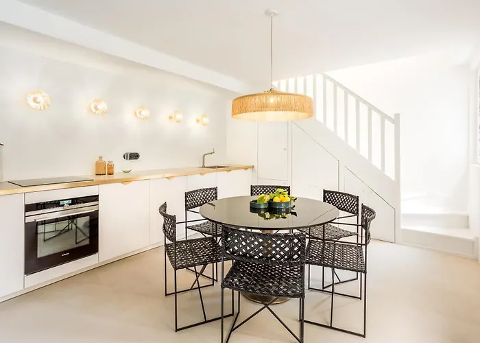 Habitat Parisien - Louvre Rivoli