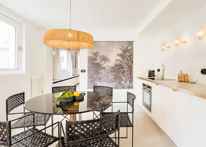 Habitat Parisien - Louvre Rivoli