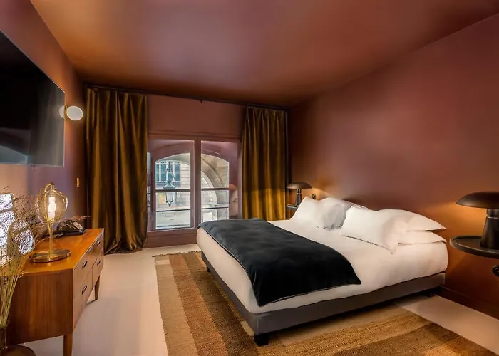 Habitat Parisien - Louvre Rivoli Párizs