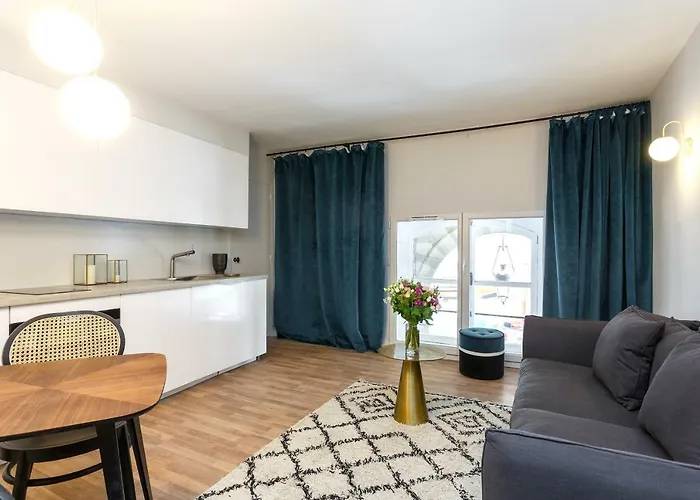 Habitat Parisien - Louvre Rivoli Párizs