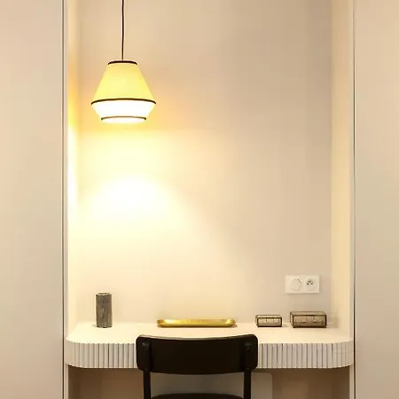 Habitat Parisien - Louvre Rivoli Parigi